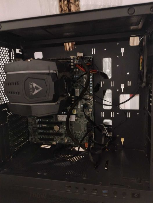 Calculator (server) 64 cores/128 threads , 256 GB DDR4 Ecc Registered.