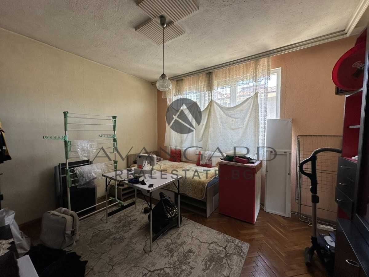 Продава се Етаж от къща в Пловдив, Кършияка - 100 кв.м за 775 €/кв.м - Снимка #2