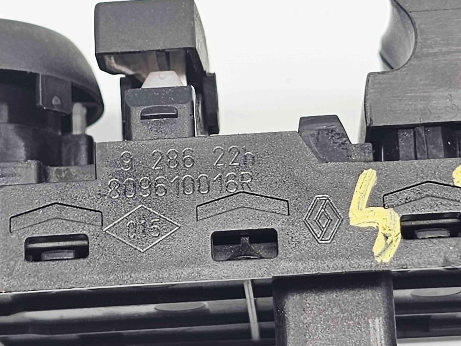 Butoane comanda geamuri sofer Renault Megane 3 (B95) [Fabr 2008-2016]