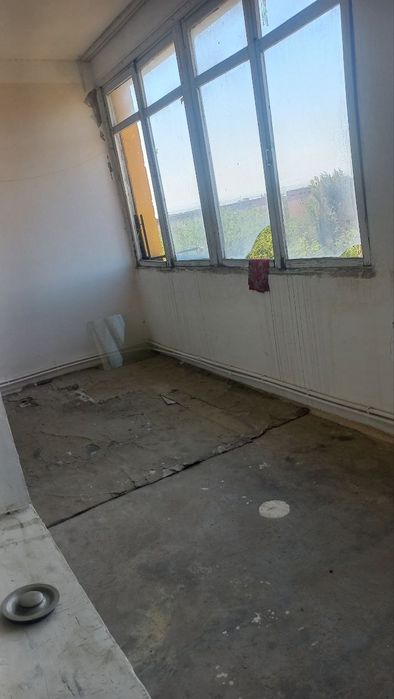 4 Xonali uy sotiladi.