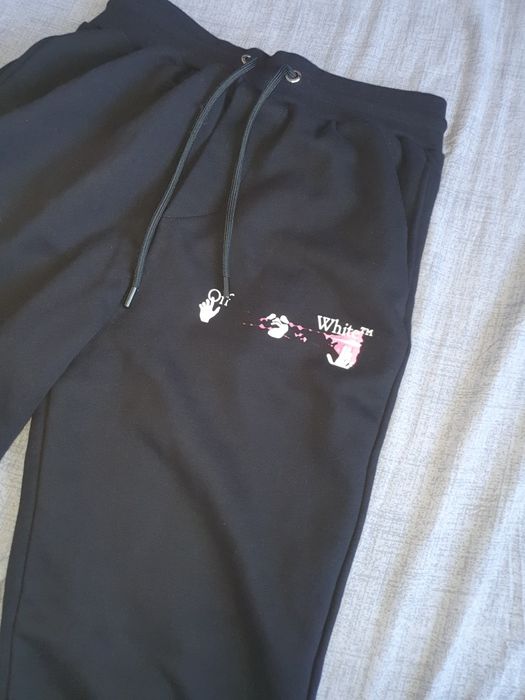 trening off white original