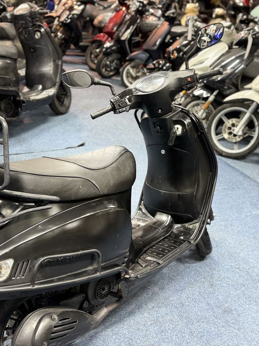 Vespa AGM 45km/h 49cc