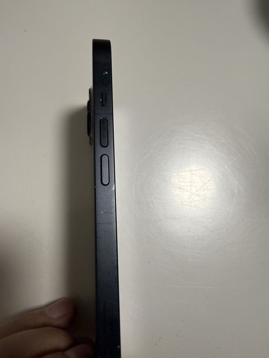 Vand Iphone 13 128 GB