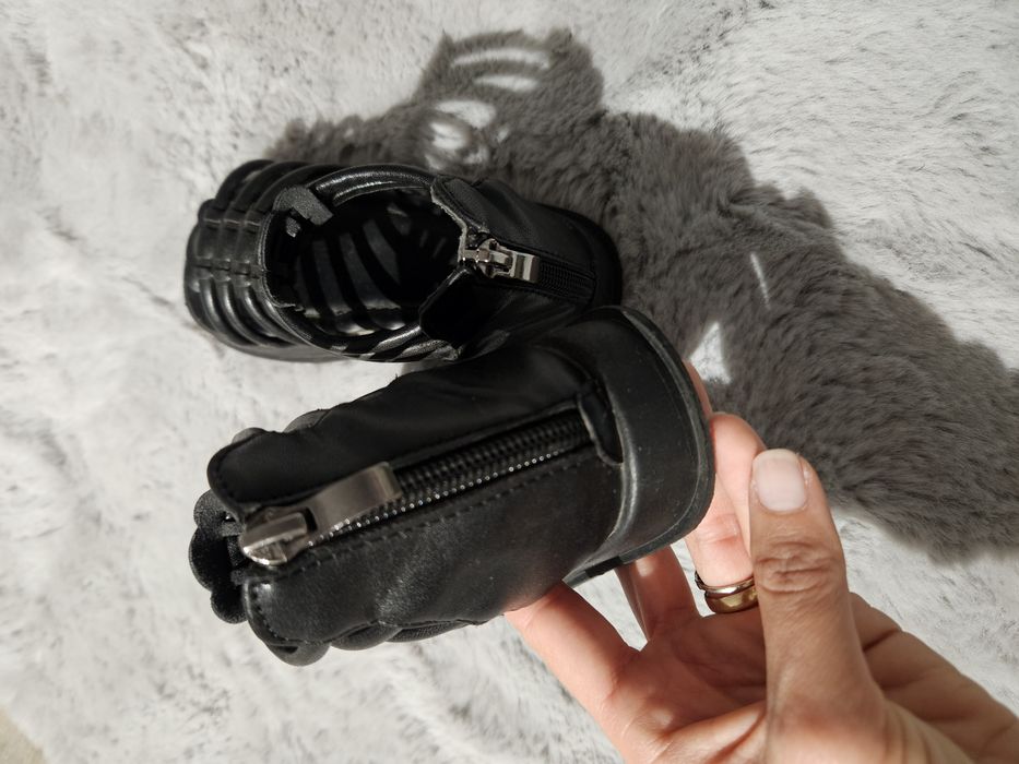 Sandale fetite marime 26