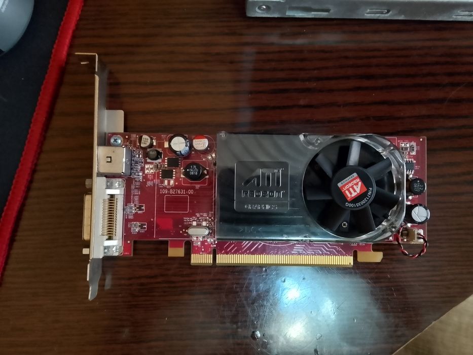 Видеокарта ATI RADEON HD 2400 XT 256 Mb