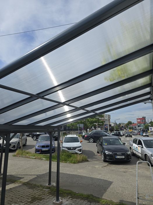 Pergola aluminiu acoperită cu policarbonat