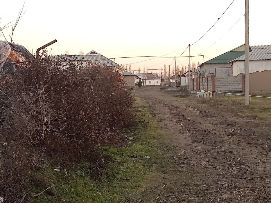 Zarbdor  20 sotixli xovli uy sotiladi