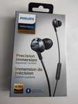 ** Слушалки с микрофон PHILIPS PRO6305BK - ЧИСТО НОВИ **