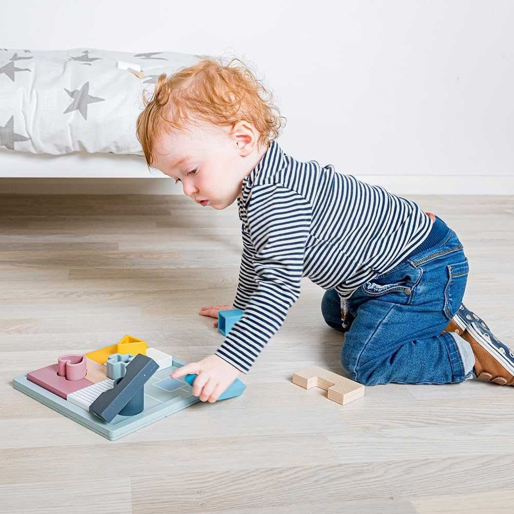 Bigjigs Toys дървен пъзел игра за сортиране на фигури мозайка за деца