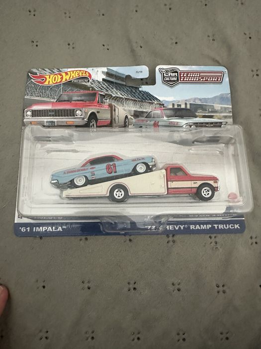 Impala Team Transporter