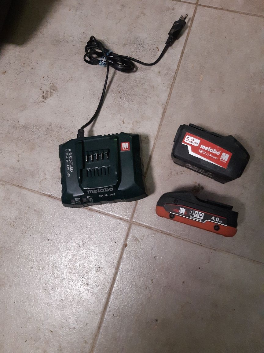 Acumulatori și incarcator Metabo ASC 30 36V