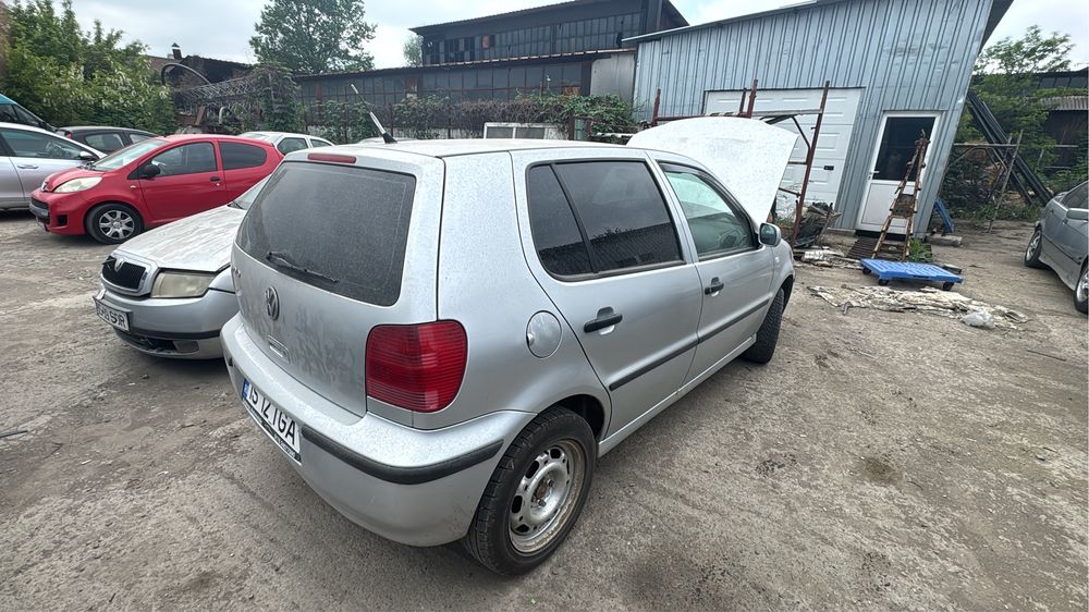 Vand Vw Polo an 2001