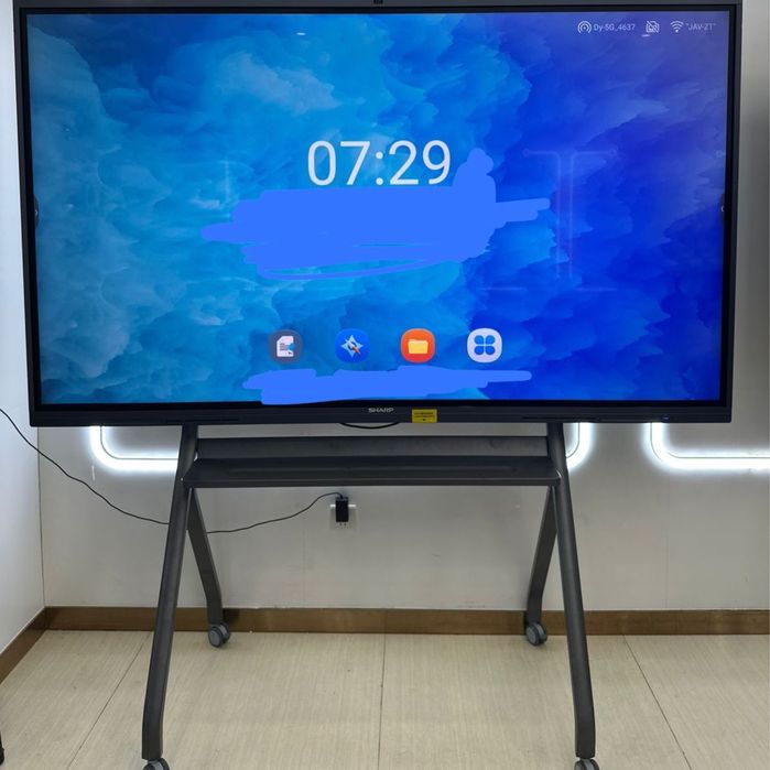 Есть в наличии все интерактивные панели