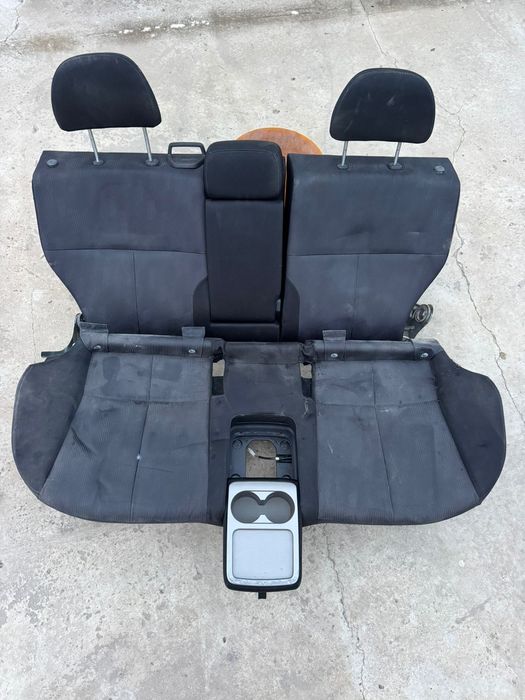 Автосидение Субару