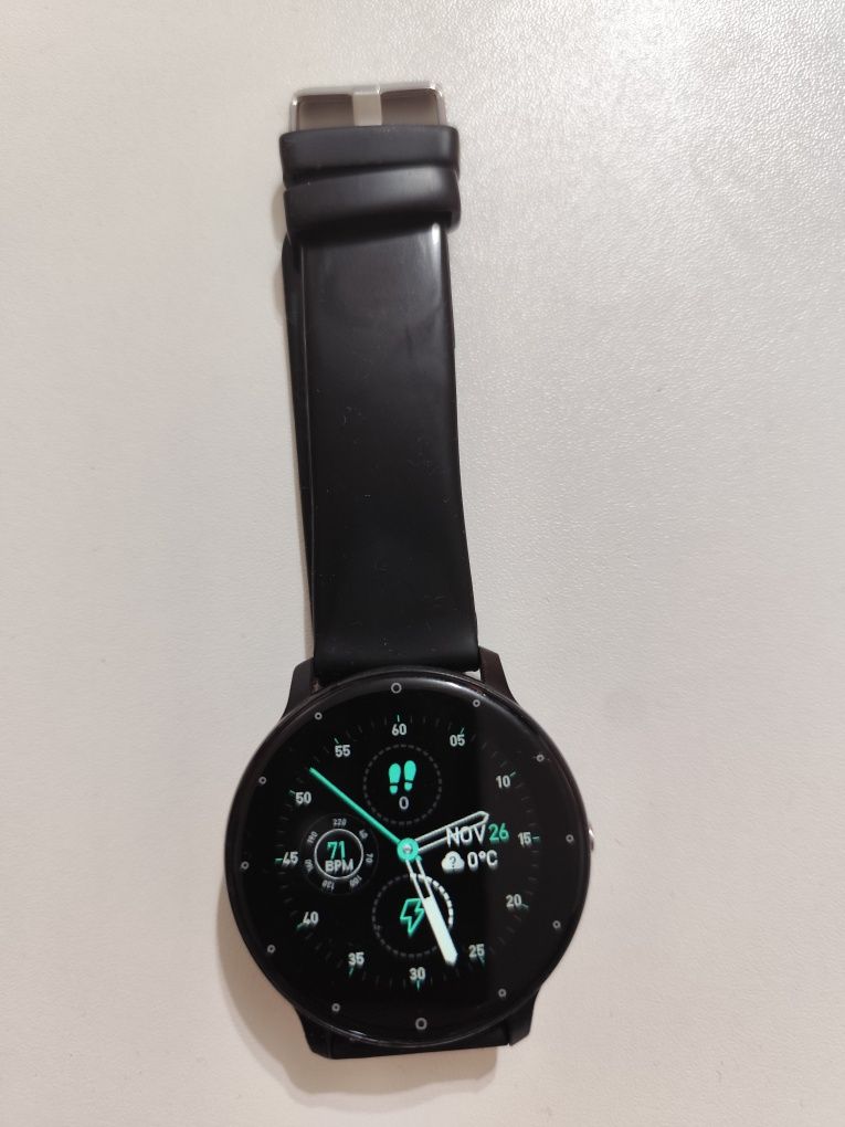 Smartwatch diferite funcții