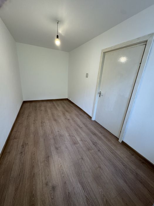 Apartament 2 camere renovat, 32 m², etaj 1, Strada Gavril Muzicescu