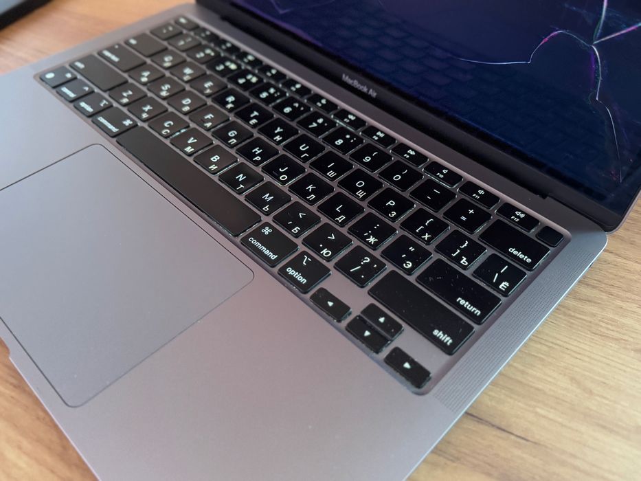 MacBook air M1 за части
