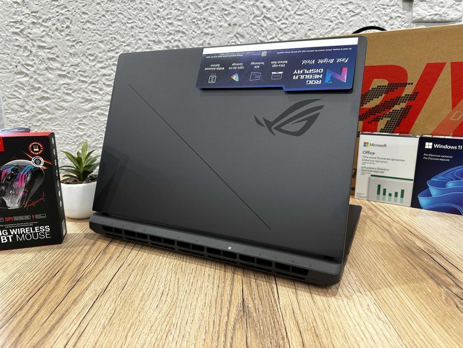 Игровой ноутбук ROG STRIX G18 /Core Ultra 9-275HX/32GB/1TB/RTX5070Ti