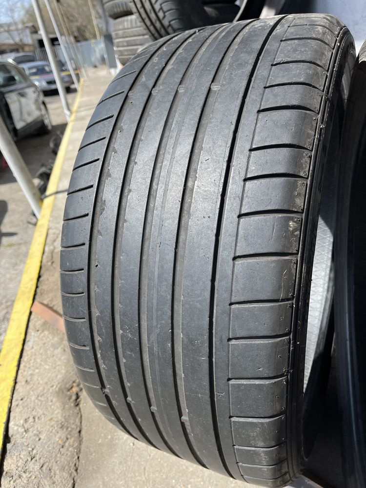 2 бр. летни гуми 275/30/20 Dunlop MFS DOT 3319 3 mm