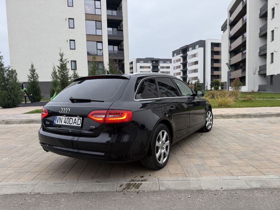 Vand Audi a4 b8.5 Facelift 2.0 TDI 2015 / Rate avans 0 / Schimb