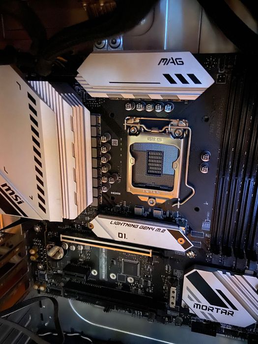 Мат плата 1200 сокет MSI mATX WIF
