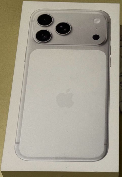 НОВ iphone 17 pro 256GB Orange Silver ГАРАНЦИЯ