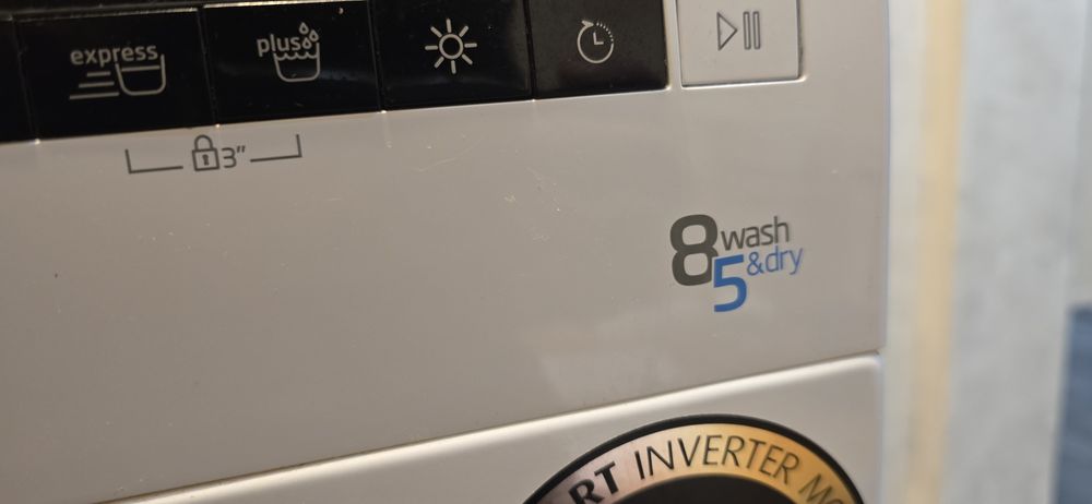 Masina spălat cu uscător Beko