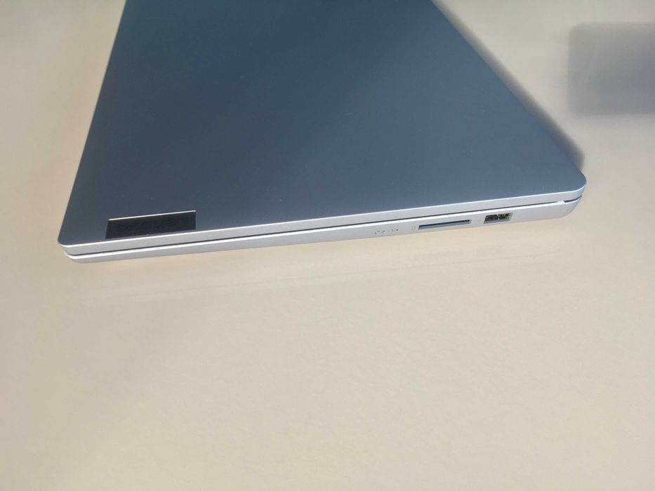 laptop lenevo ideapad 1 15" amd ryzen 3, 2.4 ghz, 16 gb ram ssd 512 gb