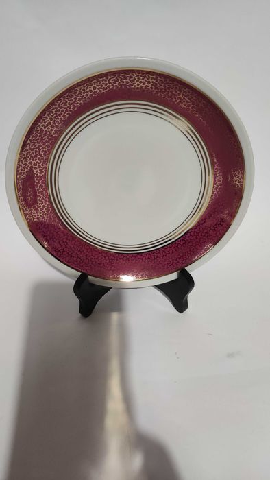 Един прекрасен троен сет за чай/дълго кафе от фин порцелан