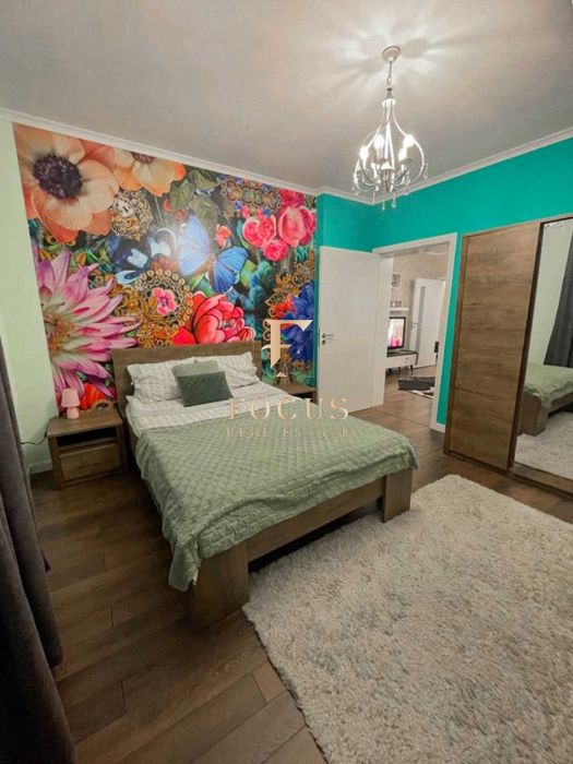 Продава се Тристаен апартамент в Пловдив, Каменица 1 - 100 кв.м за 3605 €/кв.м - Снимка #5