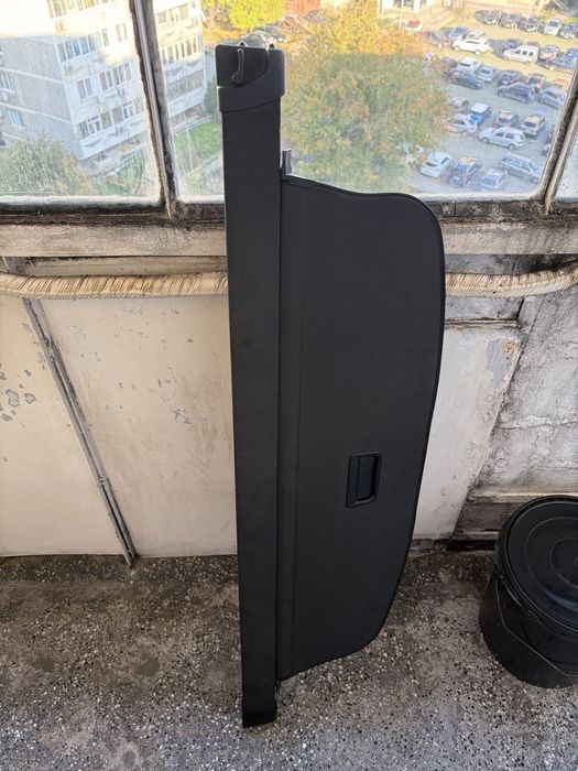 Щора за багажника на Ауфи А4 олрод 2009г