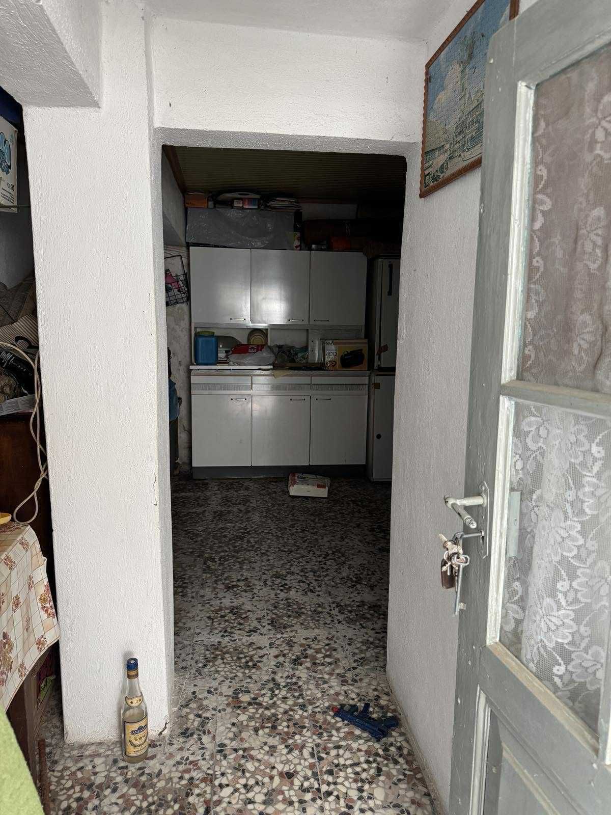 Продава  къща Гърция , на 30 км от Офринио
