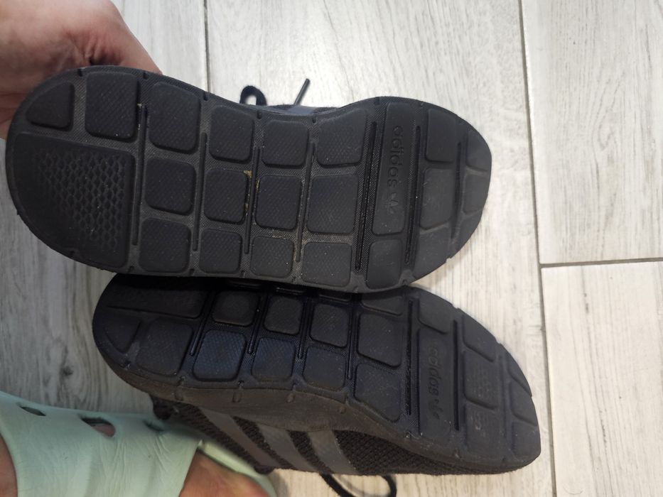 Adidasi copii adidas marime 30
