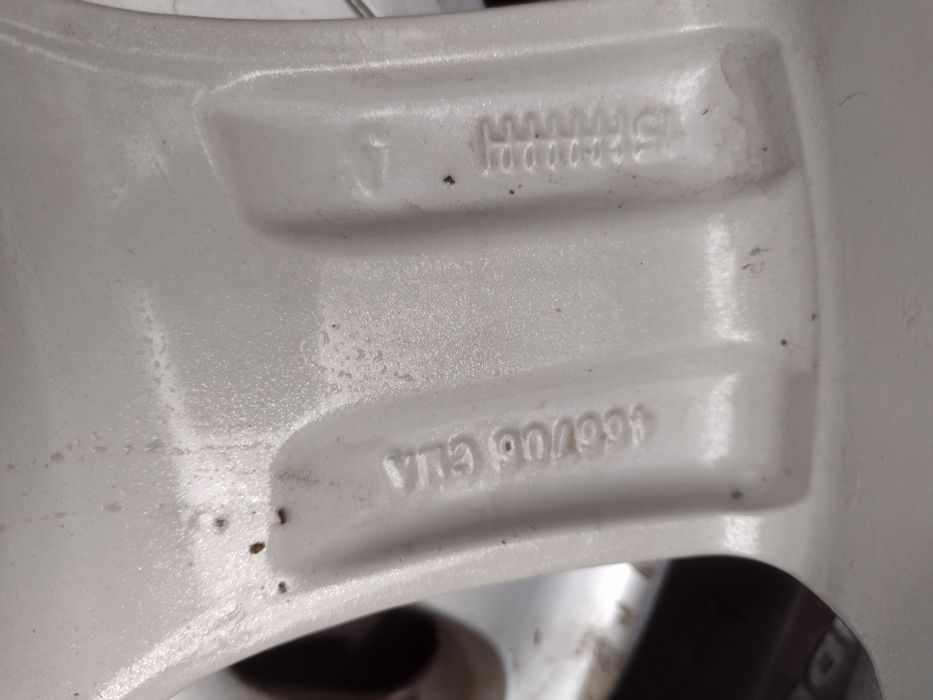 Нова 1бр.16-5х108 ЕТ40 7j Ford