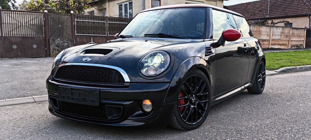 MINI John Cooper Works, 211 CP, Harman/Kardon, BiXenon, Piele