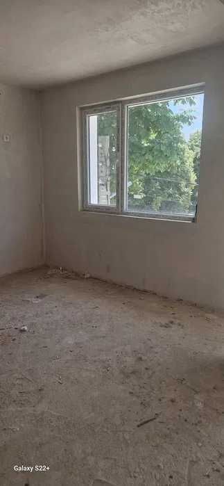 Apartament nou cu 3 camere, în centrul Silistrei, Bulgaria – lângă OMV