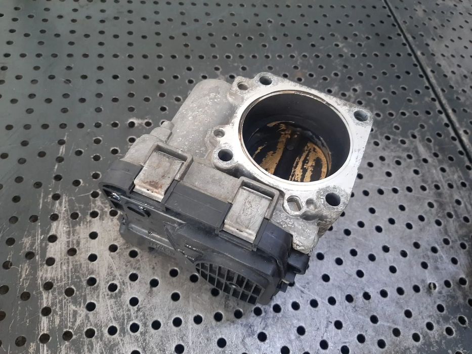 clapeta acceleratie 1.6 fsi bag  vw golf 5 skoda octavia 2 audi a3 8p seat leon 03c133062a