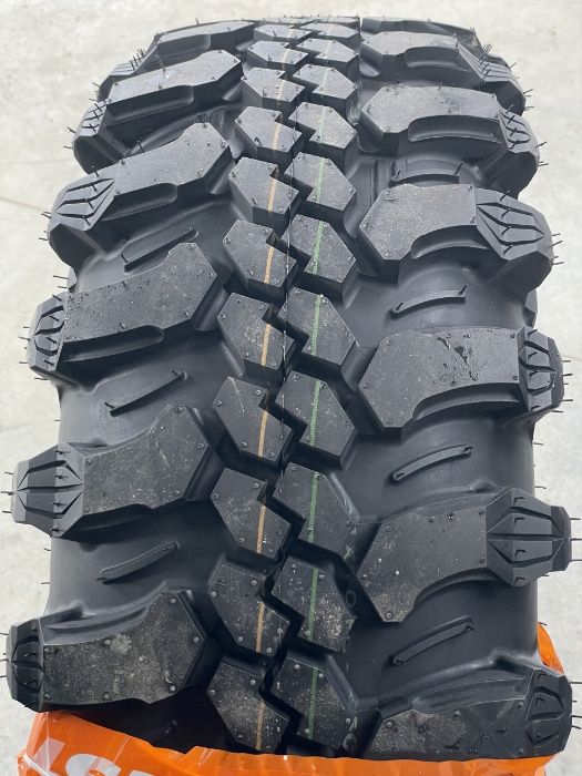 31X10.5 15 CST by Maxxis Off Road C888