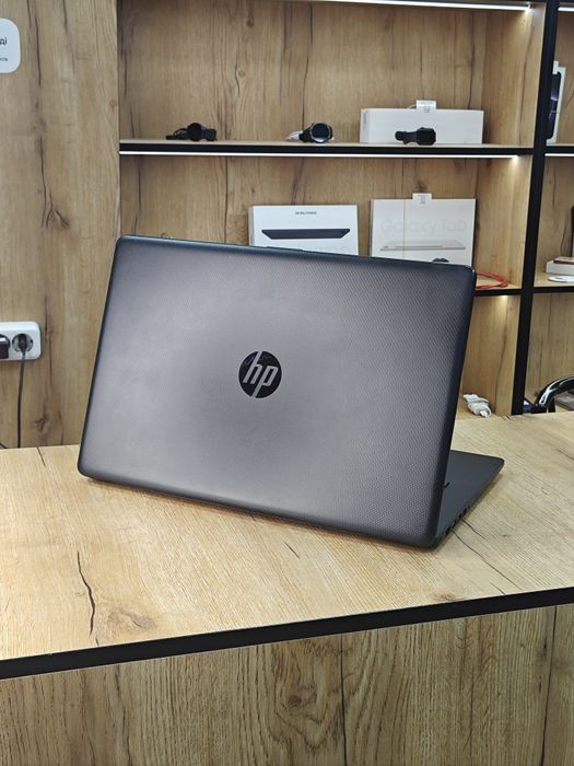 HP 17 Ноутбук | Ryzen 3 | ОЗУ 8гб | 256гб SSD