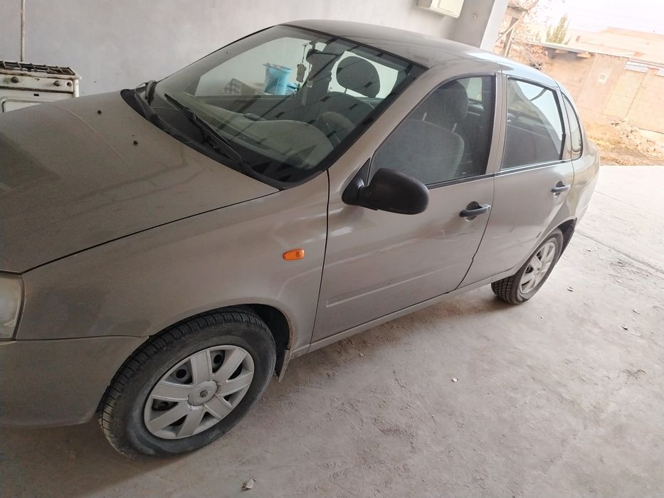 Moshina holati yaxshi 4 ta yangi balon qoyilgan