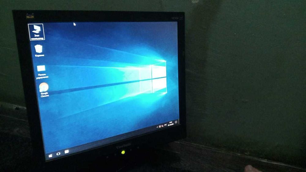 монитор  ViewSonic  17 диагональ