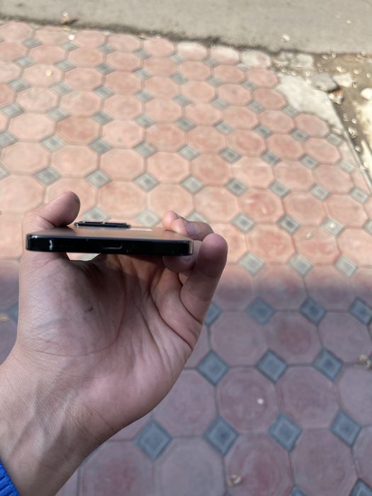 Honor X8c 8/257gb yengide holata