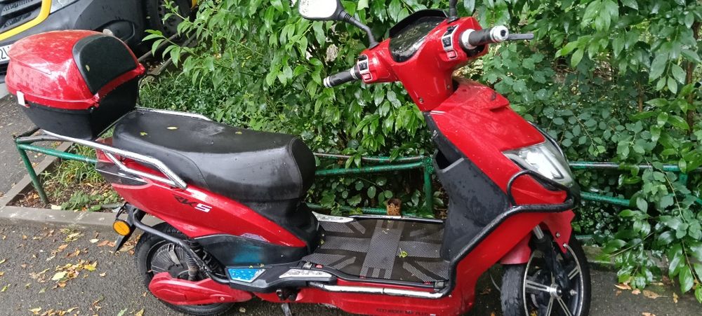 Vad scuter electric