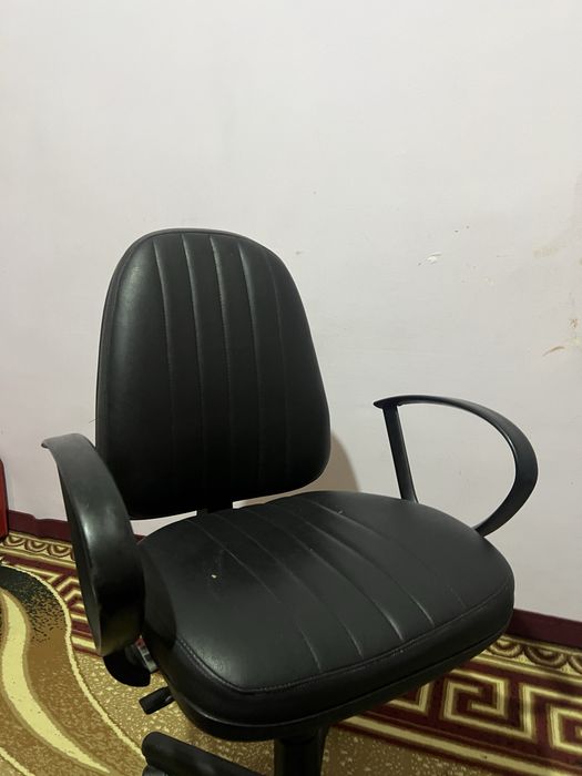 Кресло офисный для работы