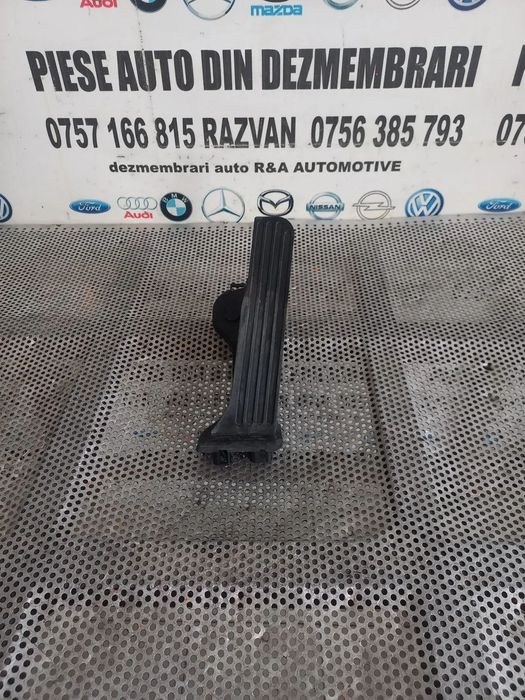 Pedala Acceleratie Vw Seat Skoda 1.4 Tsi Motor CAX Cutie Manuala LHY Cod 1KP Volan Stanga Europa