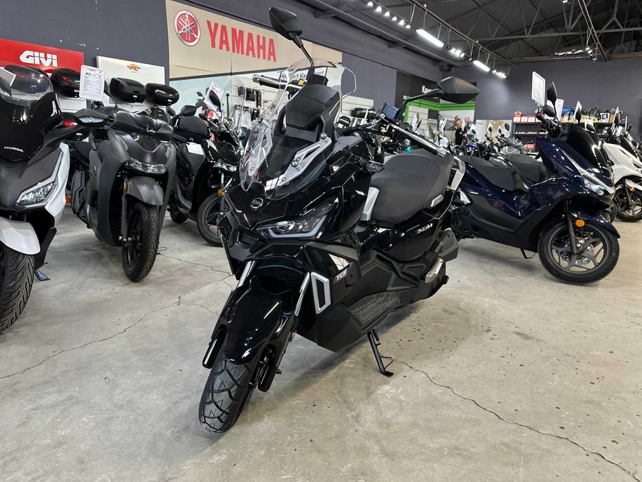Scuter SYM ADX 125 ABS-se conduce cu B125- livrare stoc EST BIKE