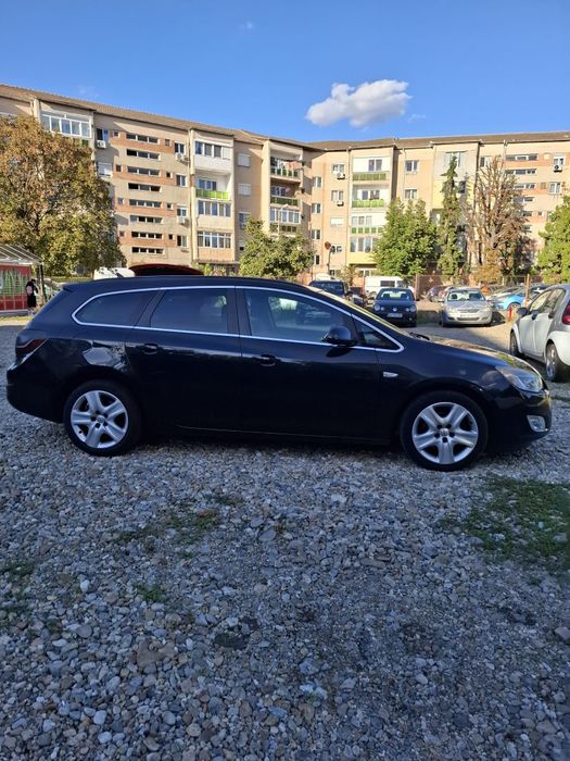 Opel Astra Sports