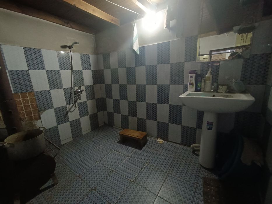 Ховли сотилади 5 хонали 6 сутук