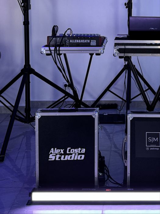 Mixer Allen Heath Zed 12FX + Flightcase