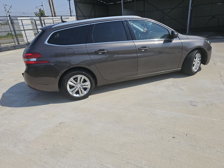 Peugeot 308 2014